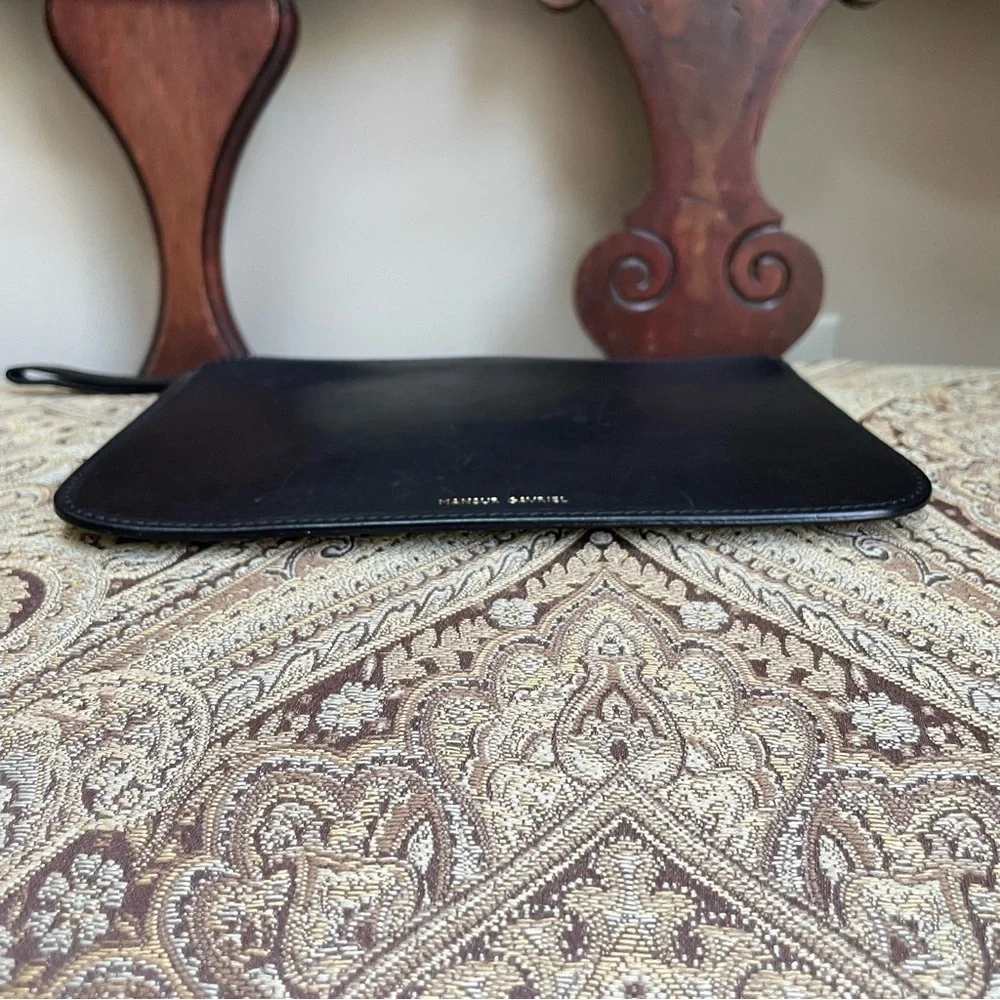 Mansur Gavriel Black Tanned Italian Leather Clutch Wristlet Smooth Sleek